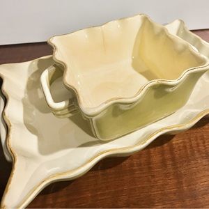 Two Piece Bakeware Chip & Dip Serving Set